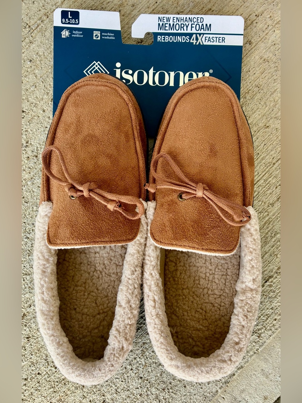 Isotoner Mens Signature Memory Foam Slippers - Brown L (9.5-10.5) - NEW (NWT)
